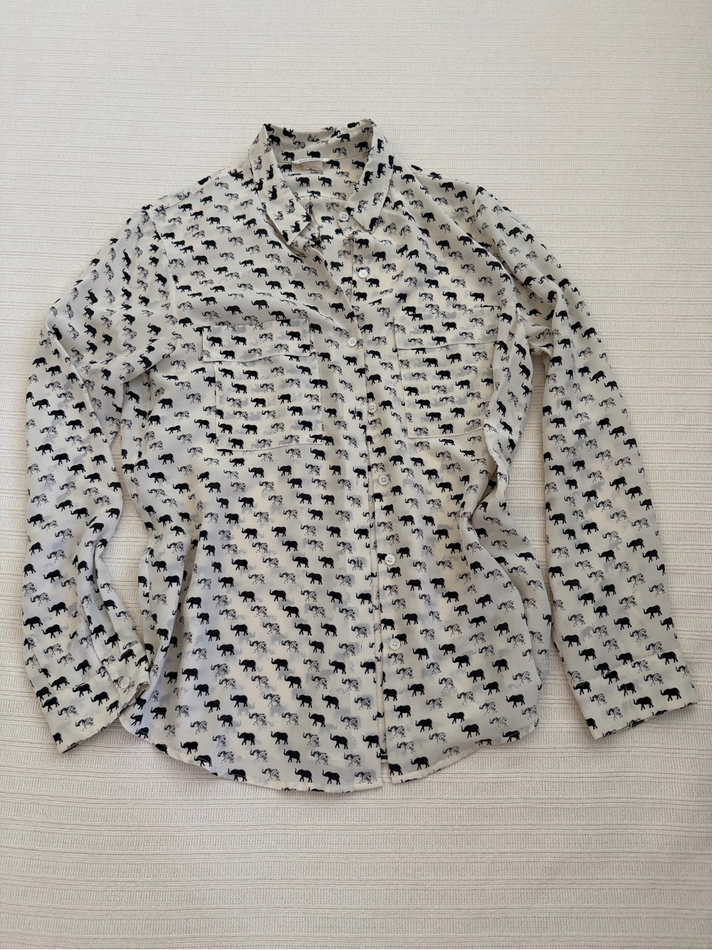 Club Monaco 100% Silk Elephant Novelty Print Long Sleeve Blouse Size M
